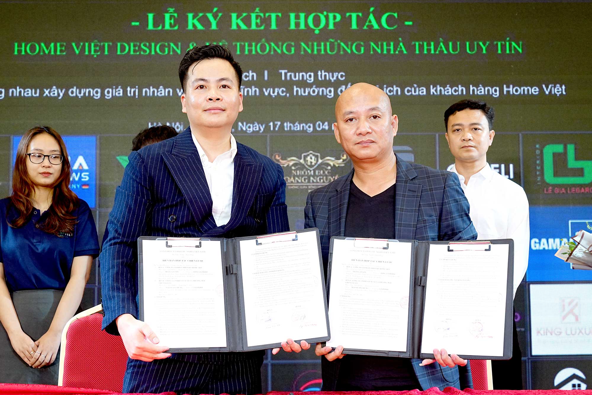 Lễ ký kết hợp tác với Công ty TNHH sản xuất và thương mại Chung Glass